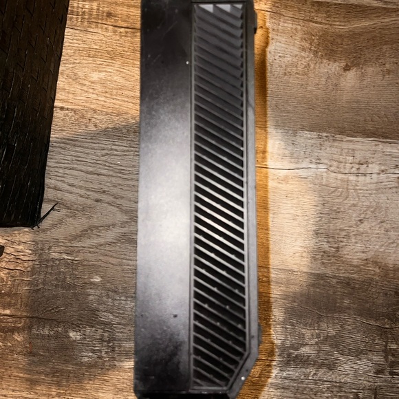 Microsoft Xbox One 500 GB Black Console without Kinect. NO CONTROLLERS - Picture 2 of 6